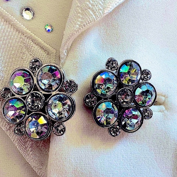 BEU Marc International Blazer with Intricate Beading and Notched Lapels (861) - Picture 11 of 15